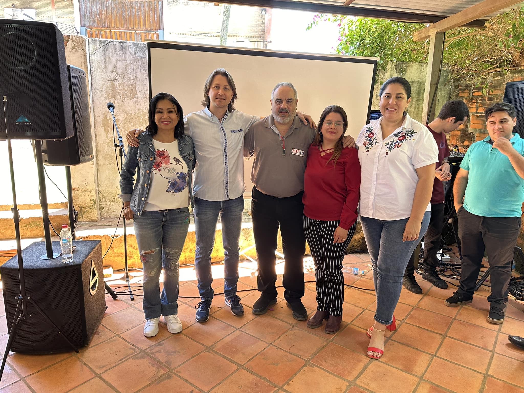 Seguimos impulsando proyectos a los músicos del Paraguay